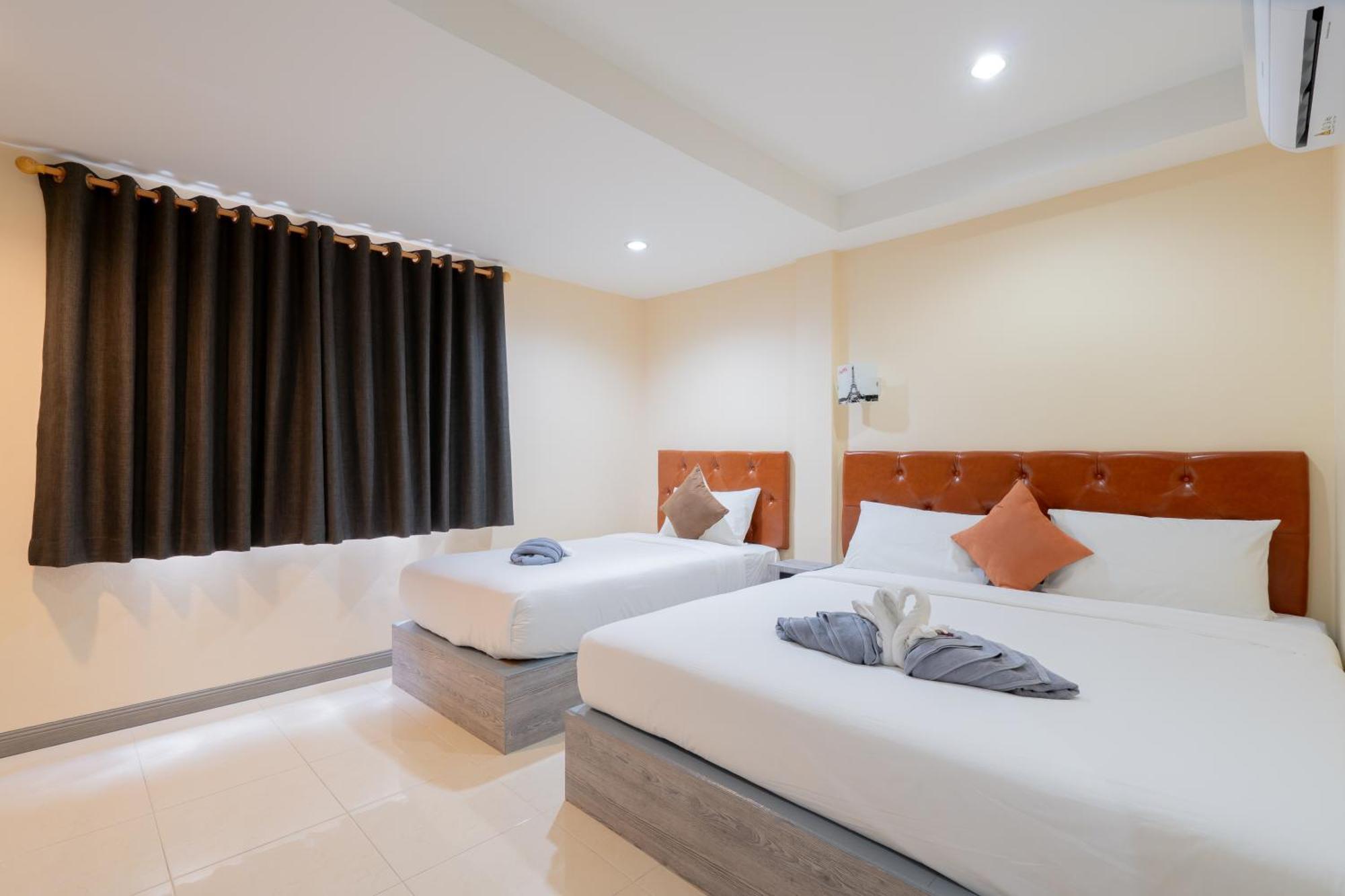 Square One Hotel Patong Exterior foto